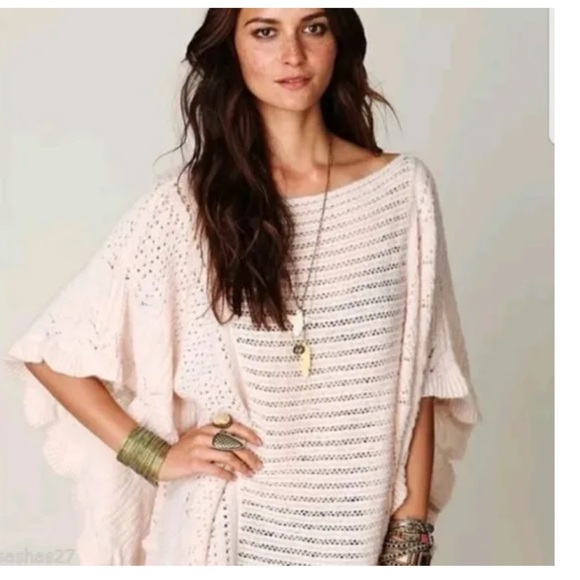 FREE PEOPLE ⭐️  poncho - Picture 1 of 8
